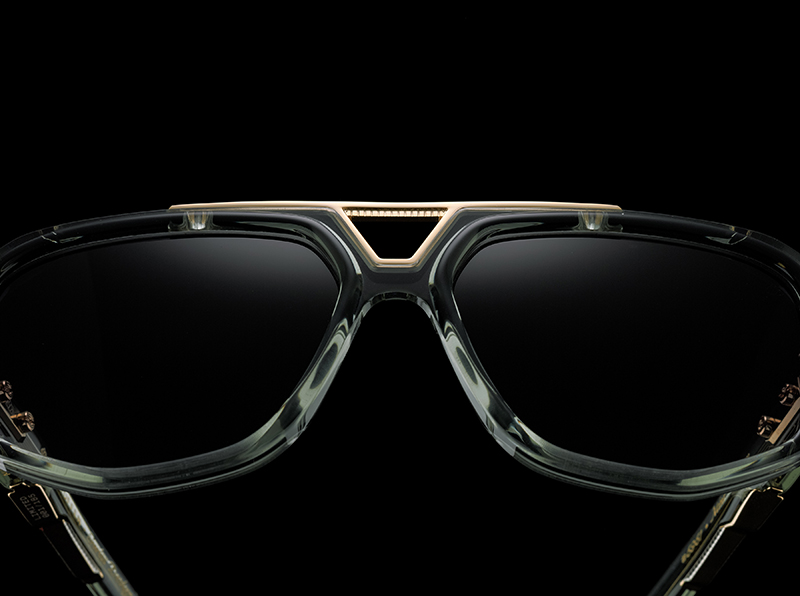 EINSTOFFEN-Hires-Bild 01 Einstoffen Brille