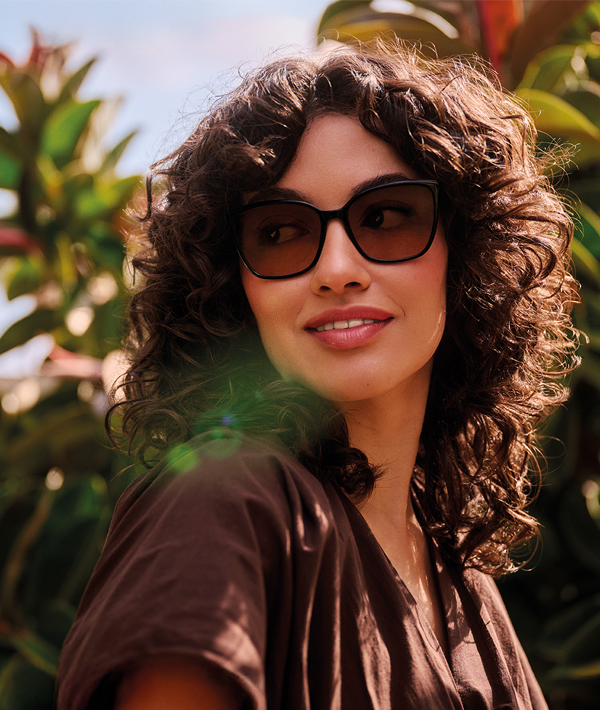 Rodenstock_Sonnenbrille Frau mit Rodenstock Sonnenbrille